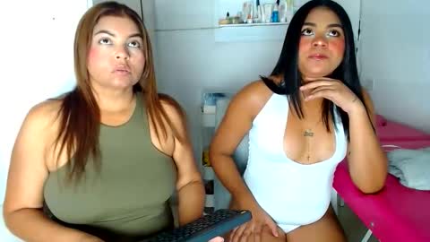 Snapshot of erotic_spa chatting on May 2026 12:50:01 AM EROTIC SPA online show from May 2026 12:50:01 AM