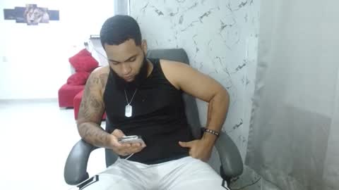 Snapshot of eroticoblack chatting on April 2026 03:44:01 AM Eroticoblack online show from April 2026 03:44:01 AM