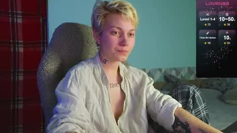 esajukyy online show from December 2024 02:16:01 PM