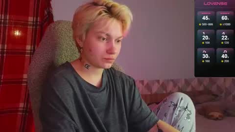 esajukyy online show from February 2025 03:52:02 PM