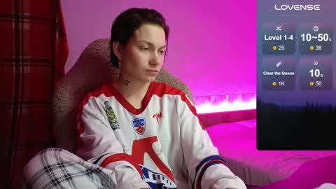 esajukyy online show from September 2025 01:13:01 PM