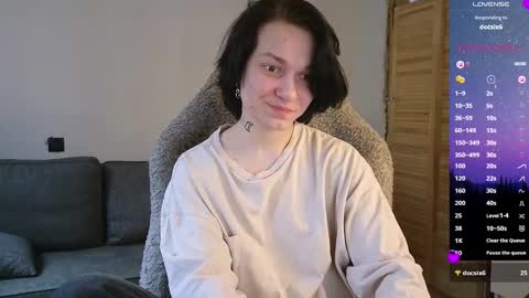 esajukyy online show from March 2026 08:32:02 AM