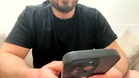 Snapshot of escapee4a chatting on February 2026 01:28:01 AM samshiro4k online show from February 2026 01:28:01 AM