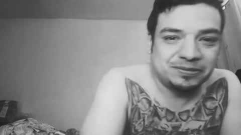 escodamus12 online show from March 2025 04:14:02 PM