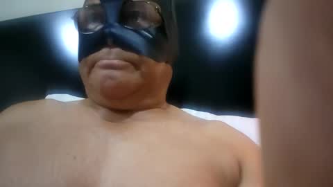 Snapshot of escorpion51 chatting on March 2025 05:14:02 AM escorpion51 online show from March 2025 05:14:02 AM