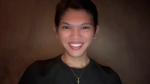 Snapshot of esilchan chatting on May 2026 06:10:02 AM Chelliane online show from May 2026 06:10:02 AM