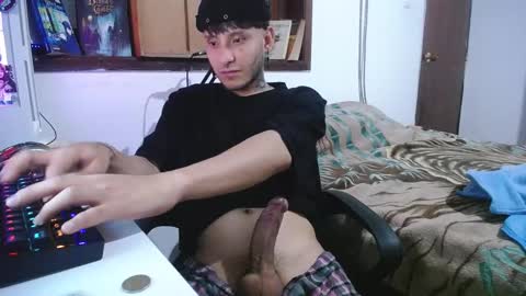 Esteban online show from December 2024 04:31:02 AM