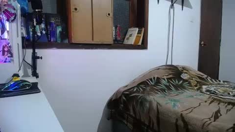 Esteban online show from December 2024 05:38:02 AM