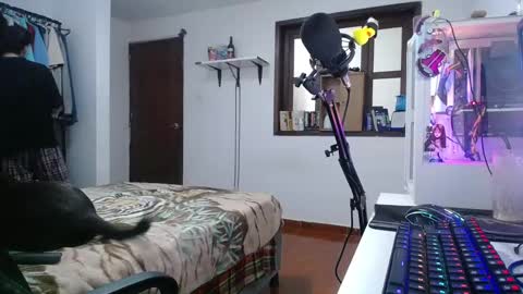 Esteban online show from December 2024 02:36:02 AM