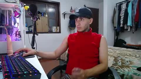 Esteban online show from January 2025 05:15:02 AM