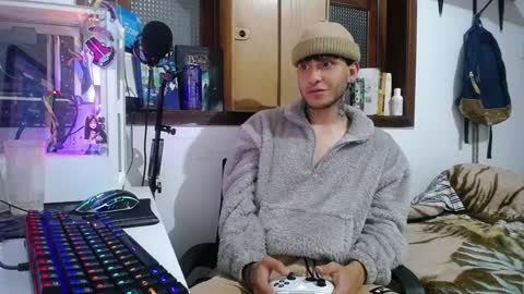 Esteban online show from January 2025 09:59:01 AM