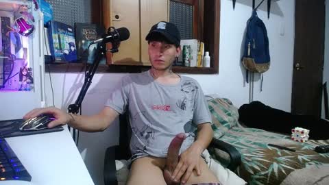 Esteban online show from February 2025 09:49:01 AM