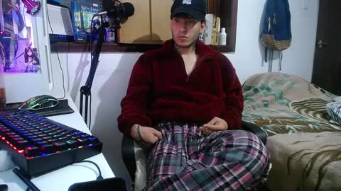 Esteban online show from February 2025 10:15:01 AM