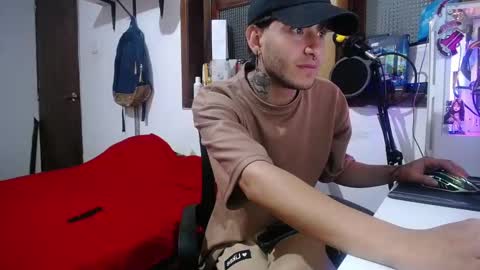 Esteban online show from February 2025 12:22:02 PM