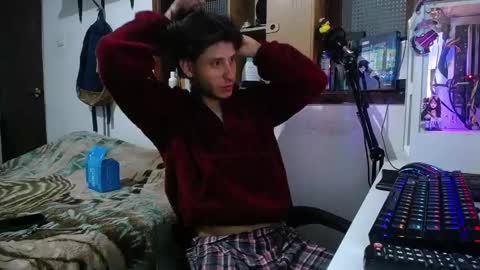 Esteban online show from March 2025 06:26:02 AM