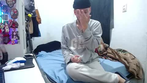 Esteban online show from September 2025 12:08:02 PM