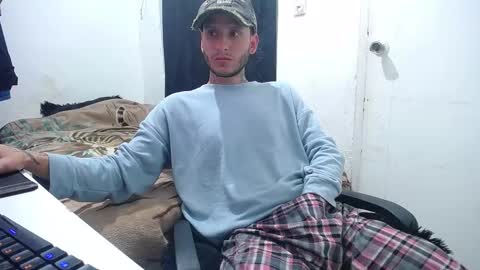 Esteban online show from September 2025 05:40:01 PM