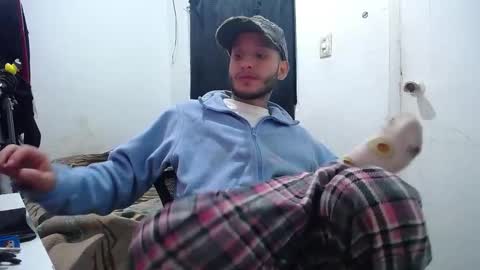 Esteban online show from October 2025 12:57:02 PM