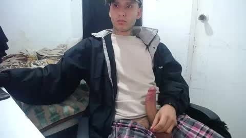 Esteban online show from October 2025 02:48:02 PM