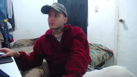 Esteban online show from October 2025 10:43:02 PM