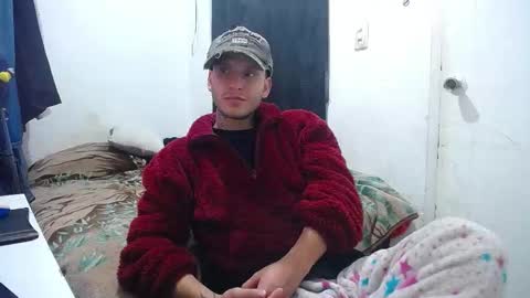 Esteban online show from October 2025 06:41:01 PM