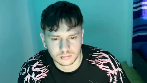 eskol212 online show from March 2026 03:39:01 PM