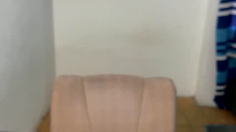 Snapshot of eskol212 chatting on May 2026 10:15:02 PM eskol212 online show from May 2026 10:15:02 PM