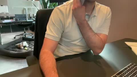 Snapshot of eskp chatting on September 2025 08:58:02 AM eskp online show from September 2025 08:58:02 AM