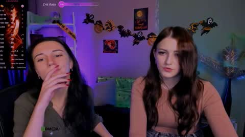 Snapshot of esma_shine chatting on October 2025 07:35:02 PM esma_shine online show from October 2025 07:35:02 PM