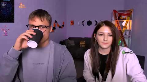 Snapshot of esma_shine chatting on October 2025 07:45:02 PM esma_shine online show from October 2025 07:45:02 PM