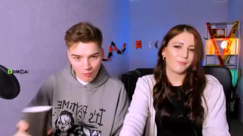 Snapshot of esma_shine chatting on October 2025 08:31:01 PM esma_shine online show from October 2025 08:31:01 PM