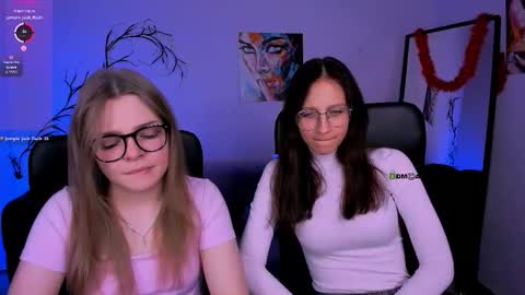 Snapshot of esma_shine chatting on November 2025 08:38:02 PM esma_shine online show from November 2025 08:38:02 PM