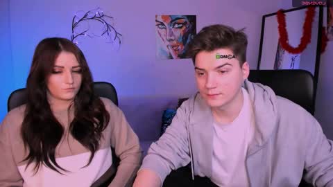 Snapshot of esma_shine chatting on November 2025 09:09:02 PM esma_shine online show from November 2025 09:09:02 PM