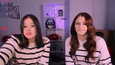 Snapshot of esma_shine chatting on November 2025 08:19:01 PM esma_shine online show from November 2025 08:19:01 PM