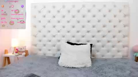 esmeralda  online show from January 2026 03:03:01 PM