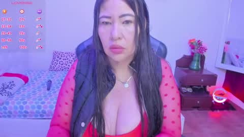 esme online show from October 2025 01:31:02 PM