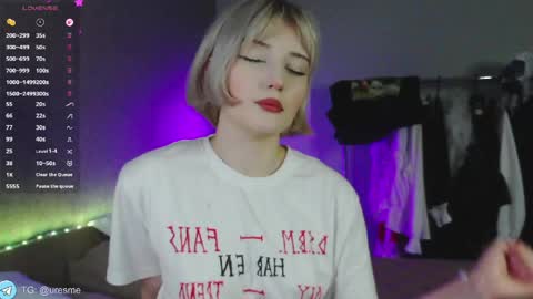 Esme online show from May 2026 02:24:01 PM