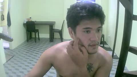 esoteric061299 online show from November 2025 05:10:01 AM