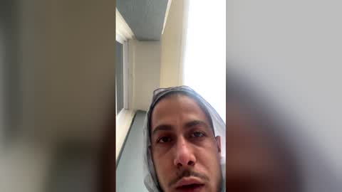 Snapshot of essde123 chatting on December 2025 02:21:01 PM essde123 online show from December 2025 02:21:01 PM