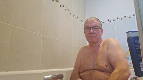 EssexB0y online show from February 2025 09:13:02 AM