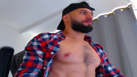 Snapshot of esteban7984068 chatting on October 2025 02:59:02 PM esteban online show from October 2025 02:59:02 PM