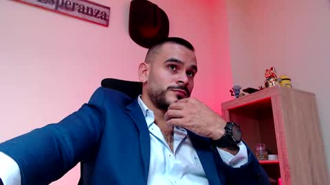 Snapshot of esteban_fer chatting on February 2026 06:40:02 AM Esteban Fernandez online show from February 2026 06:40:02 AM