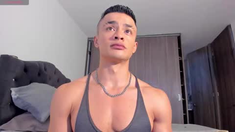 Esteban Stud online show from October 2025 09:16:02 PM