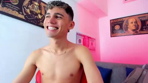 Esteban online show from January 2025 12:08:01 PM