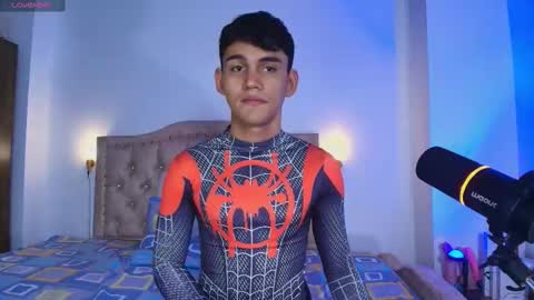 Esteban online show from September 2025 02:07:02 PM