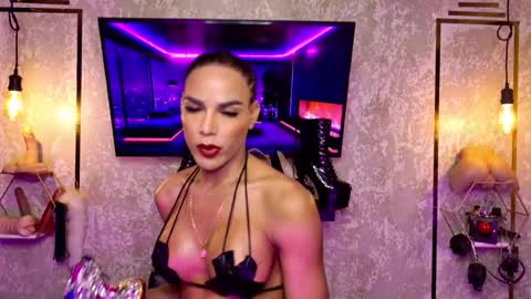 estefania1812 online show from March 2026 12:17:02 AM