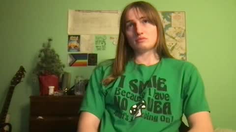 Snapshot of esthergreyplus chatting on January 2025 03:37:01 AM Esther Grey online show from January 2025 03:37:01 AM