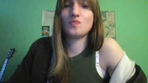 Snapshot of esthergreyplus chatting on February 2025 09:58:01 PM Esther Grey online show from February 2025 09:58:01 PM