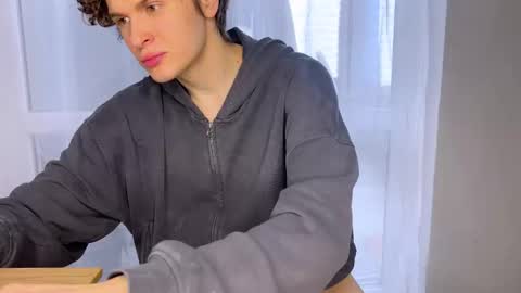 Alex online show from March 2026 08:19:01 AM