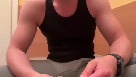 Tom online show from September 2025 10:25:01 PM